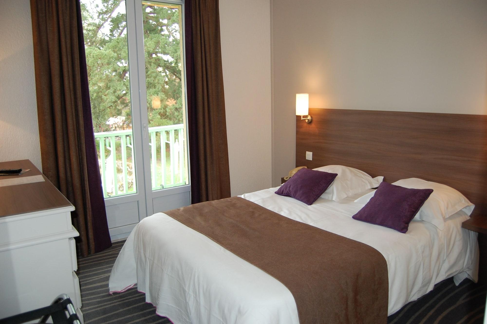 Logis Hotels- Hotel Et Restaurant Domaine De Fompeyre Bazas Eksteriør bilde